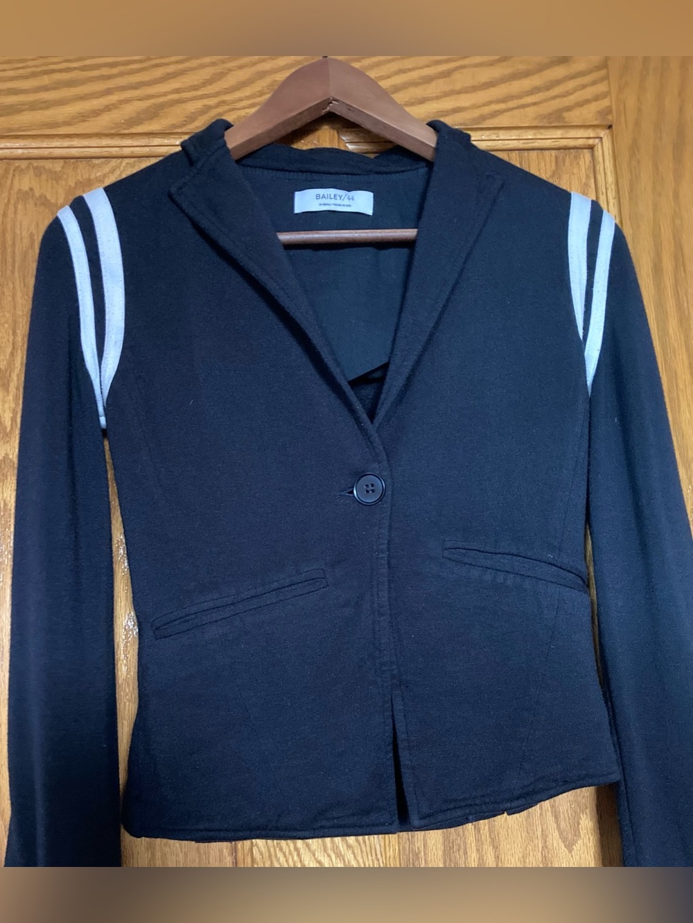 Bailey/44 Black Knit Blazer White Varsity Shoulder Stripes XS Made in USA
